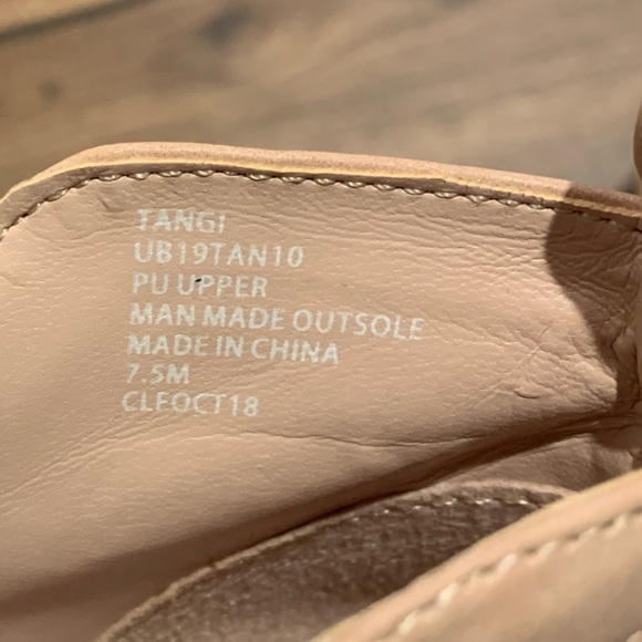 UNIONBAY Laser Cut Split Western Woman’s Slip On Booties Ankle Boots Size 7.5M - Picture 7 of 9